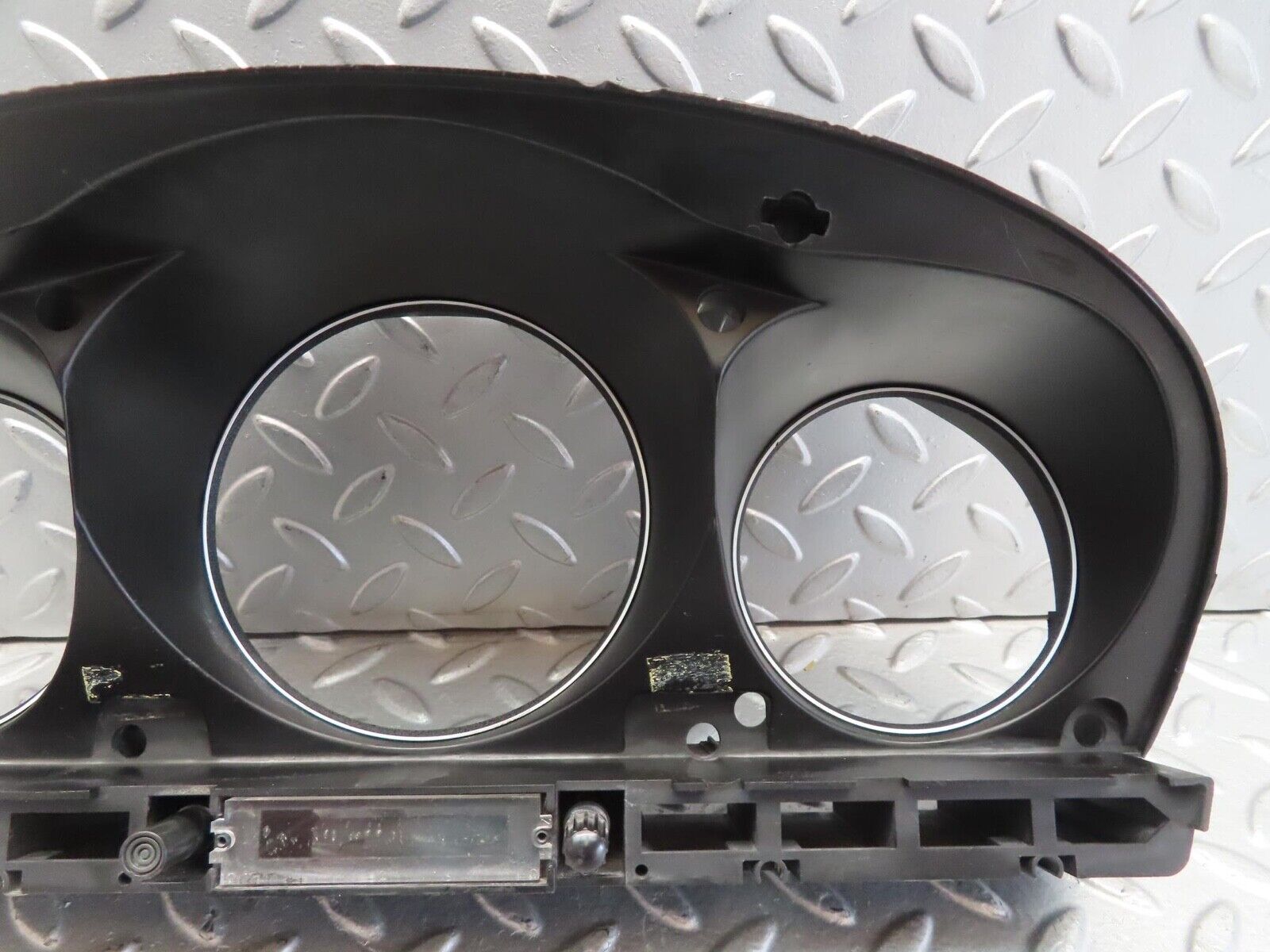 11648 Mercedes-Benz R107 450SL Instrument Cluster Housing 87001021