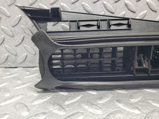 W201 Baby Benz dashboard centre air vent used OEM