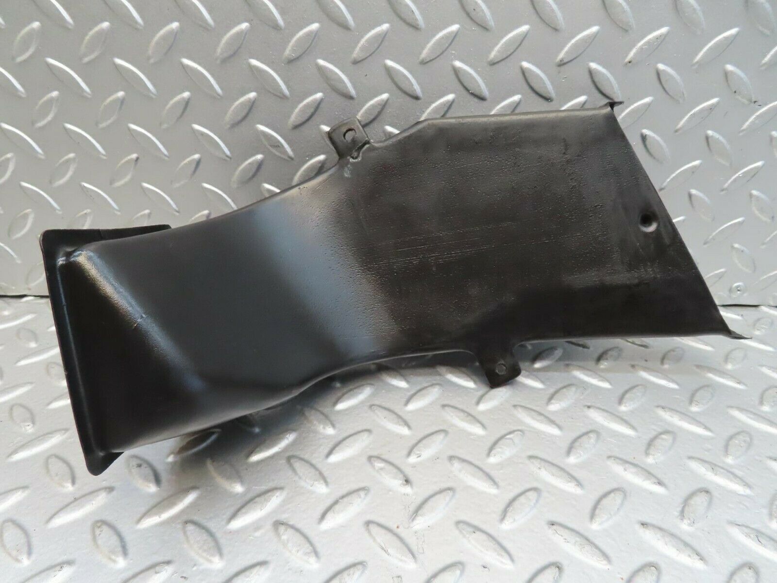 15525 Mercedes-Benz R107 450SL Floor Ventilation Duct Left 1078310146