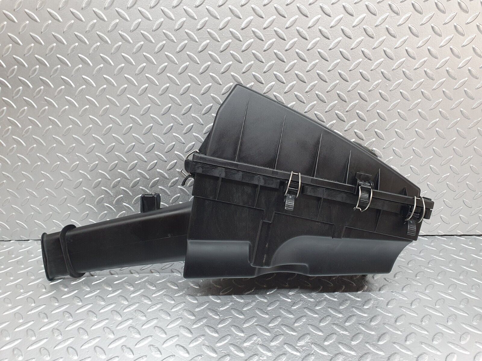 42191 Mercedes-Benz R129 320SL Coupe Air Filter Box Housing 1040940104 1040901101