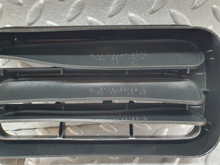 42494 Mercedes-Benz R129 320SL Coupe Air Intake Vent 1248370230 1248370242