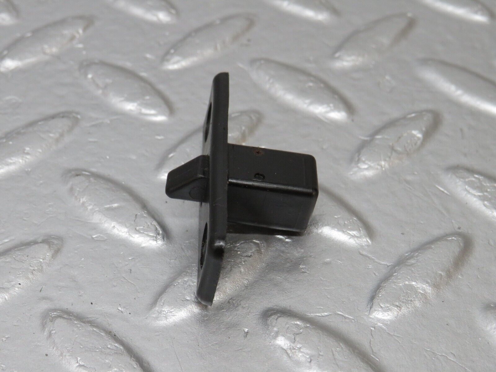 39837 Mercedes-Benz R107 350SL Glove Box Lock 1076890025