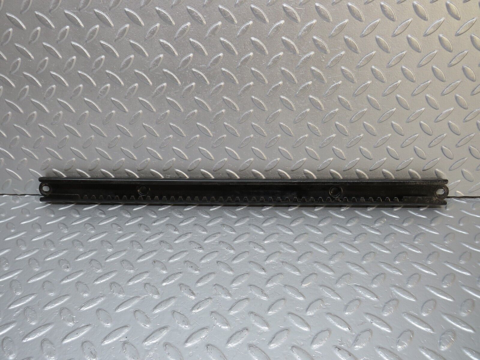 40183 Mercedes-Benz R107 350SL Front Right Seat Rail Pair