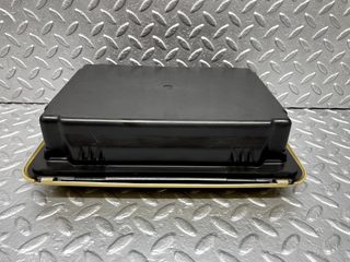 44266 Mercedes-Benz W123 280E First Aid Box 1238650353