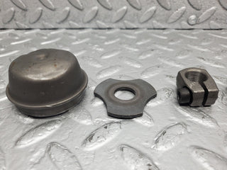 R107 SL wheel hub locking cap used OEM