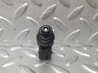 W124 fuel injector used OEM