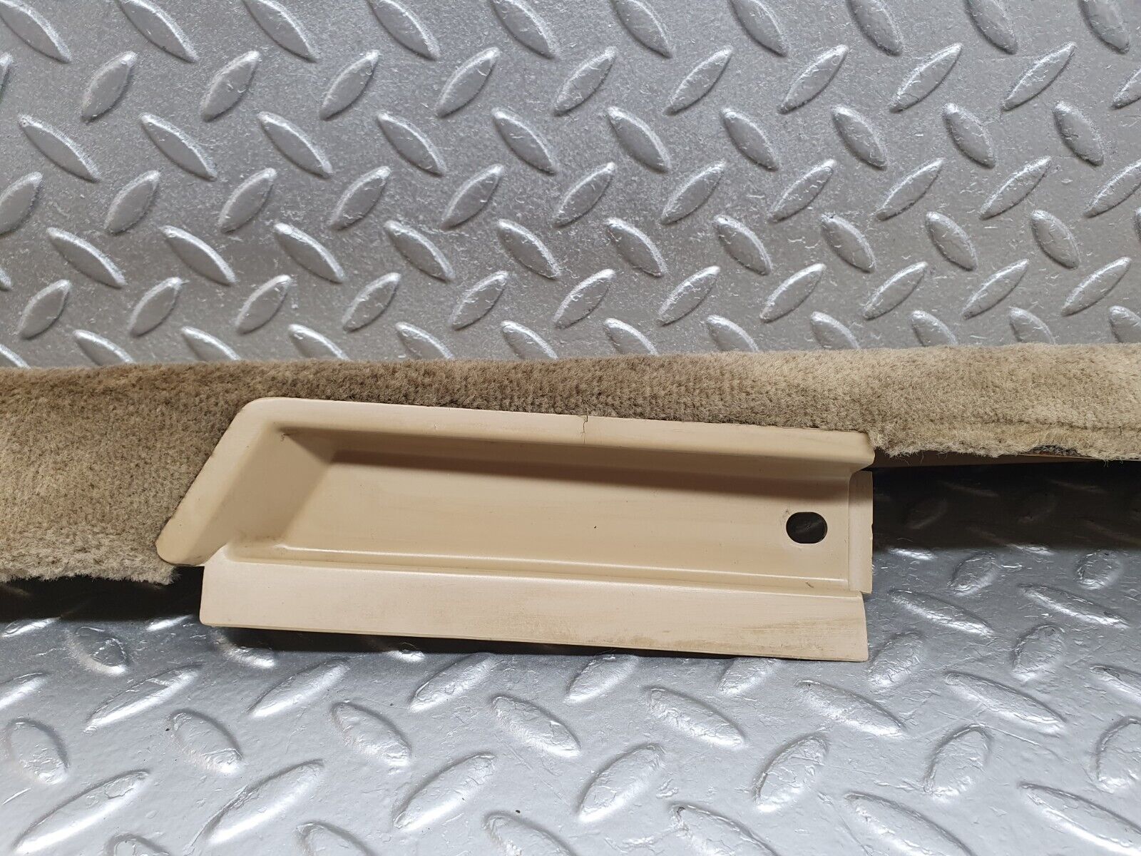 42268 Mercedes-Benz R129 320SL Coupe Right Door Sill Beige 1296800235