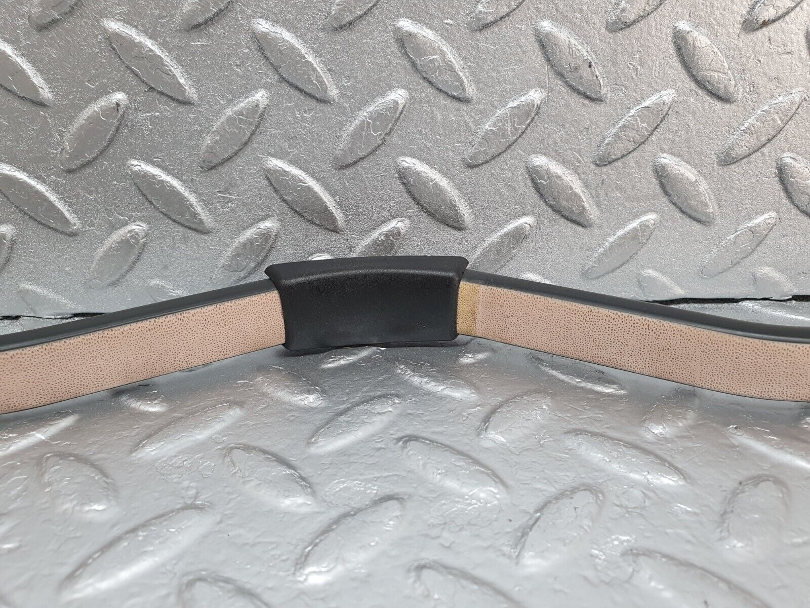 43770 Mercedes-Benz C126 380SEC Coupe Interior Roof Grab Handle Set