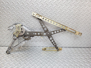 44412 Mercedes-Benz W123 280E Front Left Power Window Regulator 1237202746 1267250311