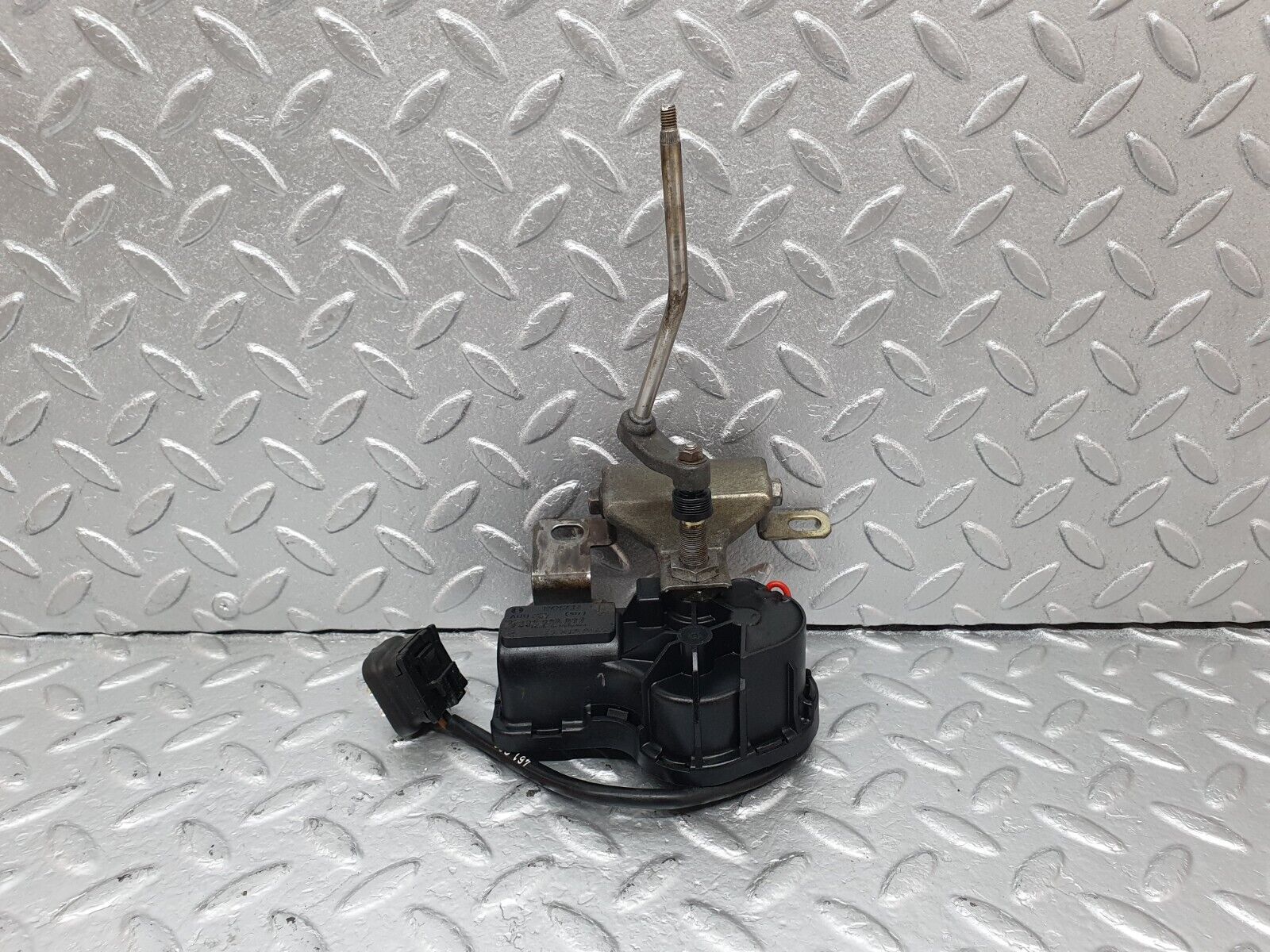 42497 Mercedes-Benz R129 320SL Coupe Headlight Wiper Motor Left Bosch 1298200142 0390206877