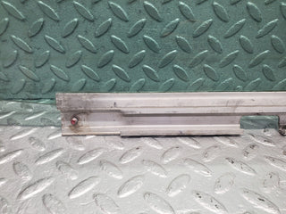 W124 front right door window glass used OEM