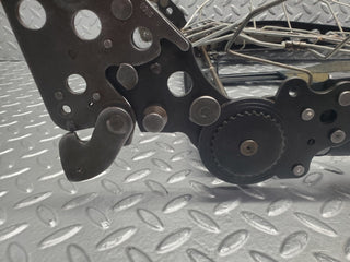 47183529