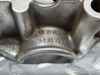 43066 Mercedes-Benz W123 Rocker Arms Camshaft Bearing Block 1020512110