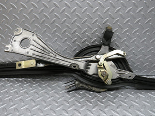 W124 Cabriolet wiper mechanism linkage used OEM