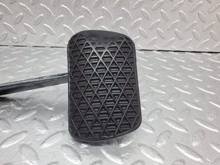 45775 Mercedes-Benz W126 420SE Brake Pedal With Rubber 1232910082