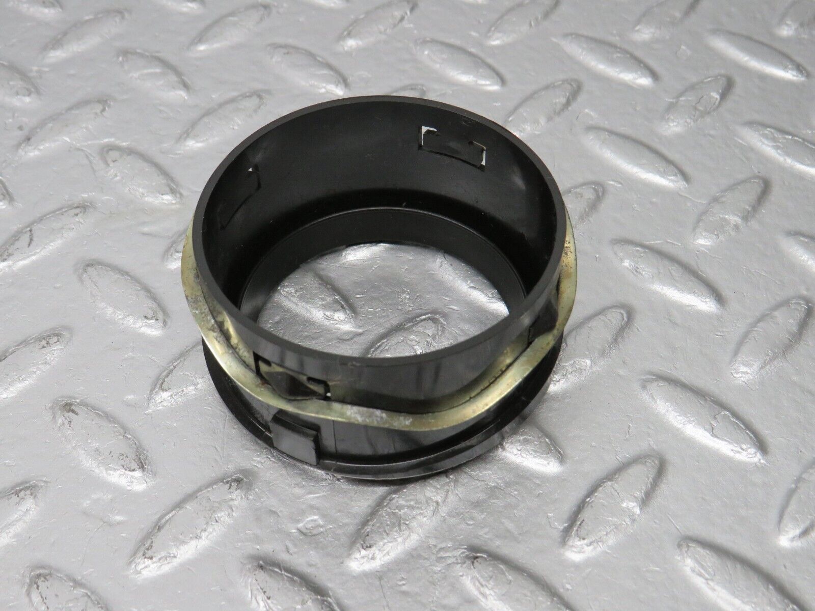 39184 Mercedes-Benz R107 500SL Dashboard Air Vent Chrome Bezel