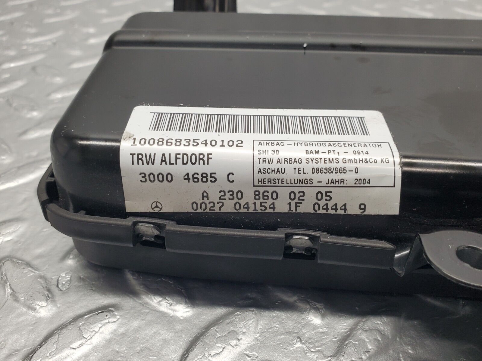 44190843