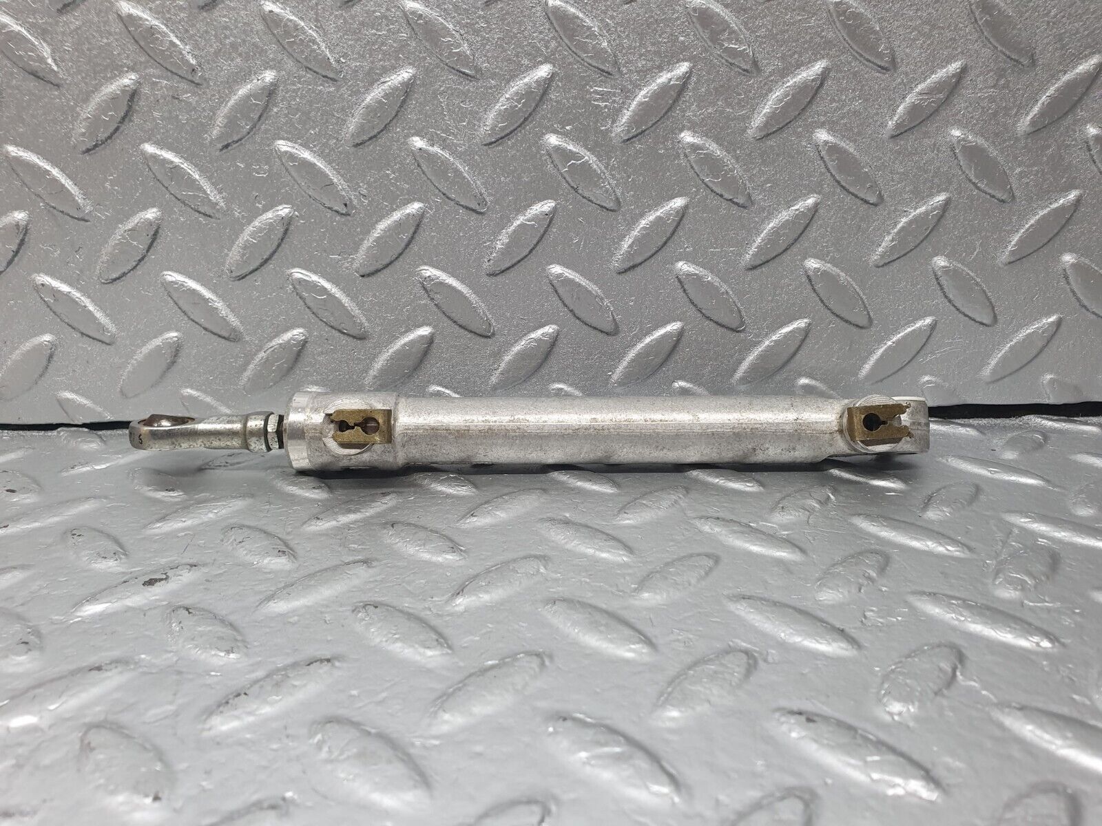42486 Mercedes-Benz R129 320SL Coupe Roof Folding Hydraulic Cylinder 1298002072