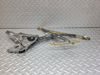 44412 Mercedes-Benz W123 280E Front Left Power Window Regulator 1237202746 1267250311