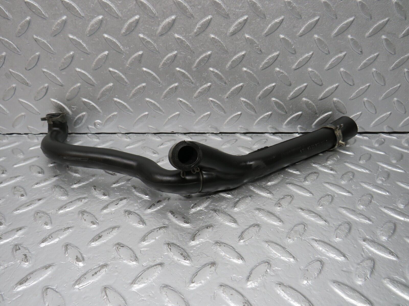 39913 Mercedes-Benz R107 350SL Air Intake Breather Hose Pipe 1160940682 1160940482