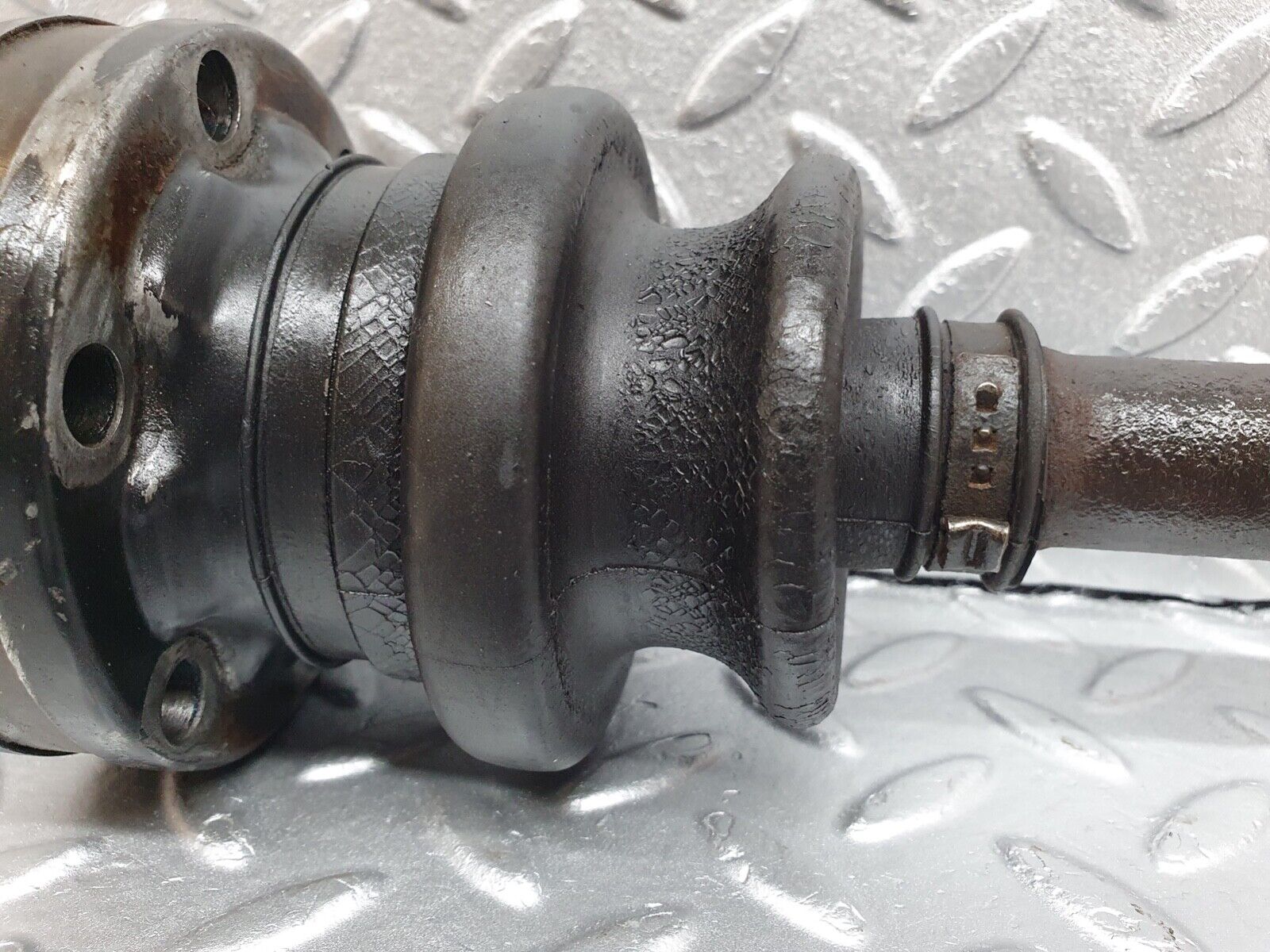 42008 Mercedes-Benz W202 C200 Axle Shaft Drive Shaft