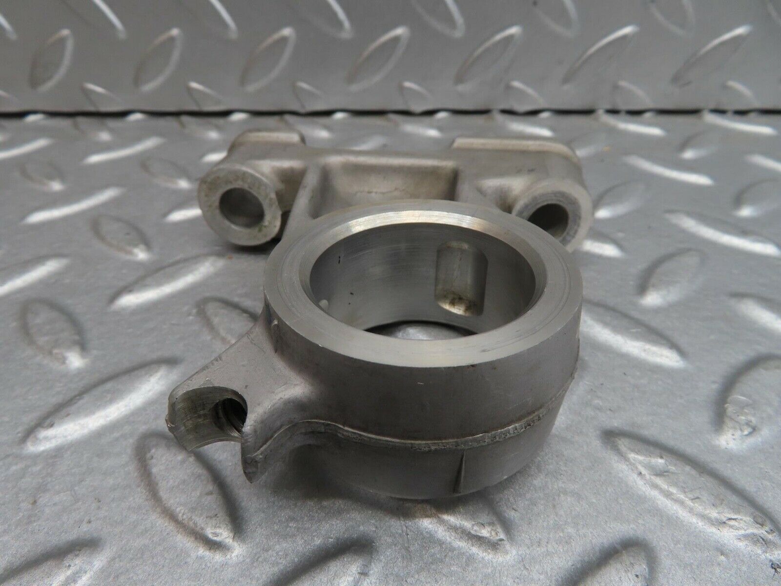 13728 Mercedes-Benz R107 450SL Camshaft Tower Bearing 1160511810