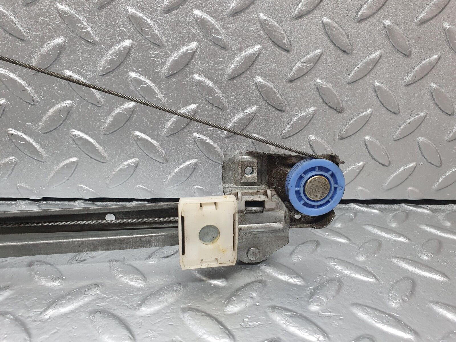 42790 Mercedes-Benz W201 190 2.0L Rear Right Manual Window Regulator