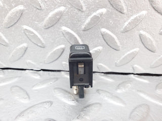 44362 Mercedes-Benz W123 280E Rear Windscreen Defroster Switch 0008206110