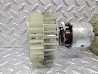 46773 Mercedes-Benz R129 320SL Coupe Heater Blower Motor Bosch 0130111190