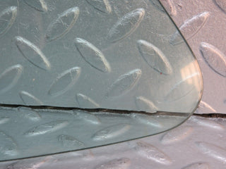 40187 Mercedes-Benz R107 Hardtop Quarter Window Glass Left Side