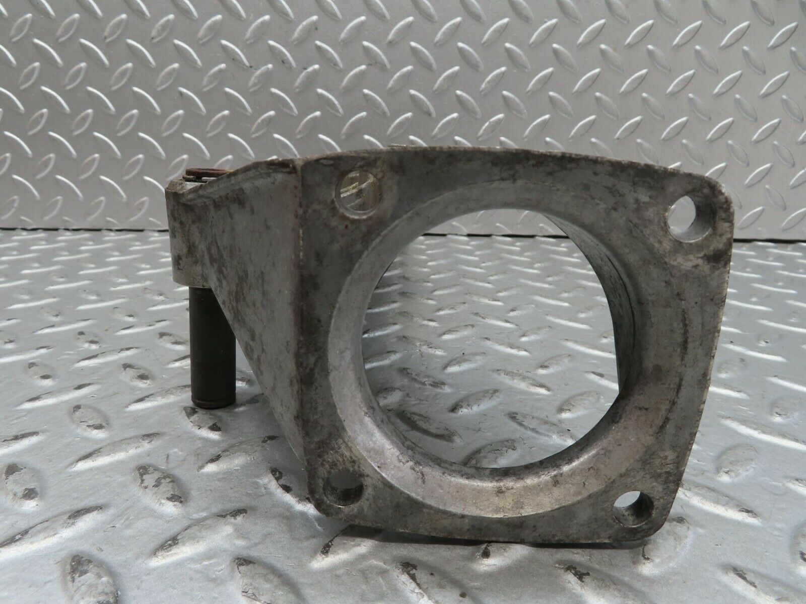 15726 Mercedes-Benz R107 450SL Brake Pedal Bracket 1072941101