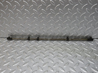 32958 Mercedes-Benz C107 R107 450 V8 Camshaft Oil Tube