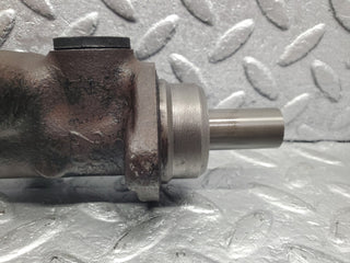 R107 SL brake master cylinder used OEM