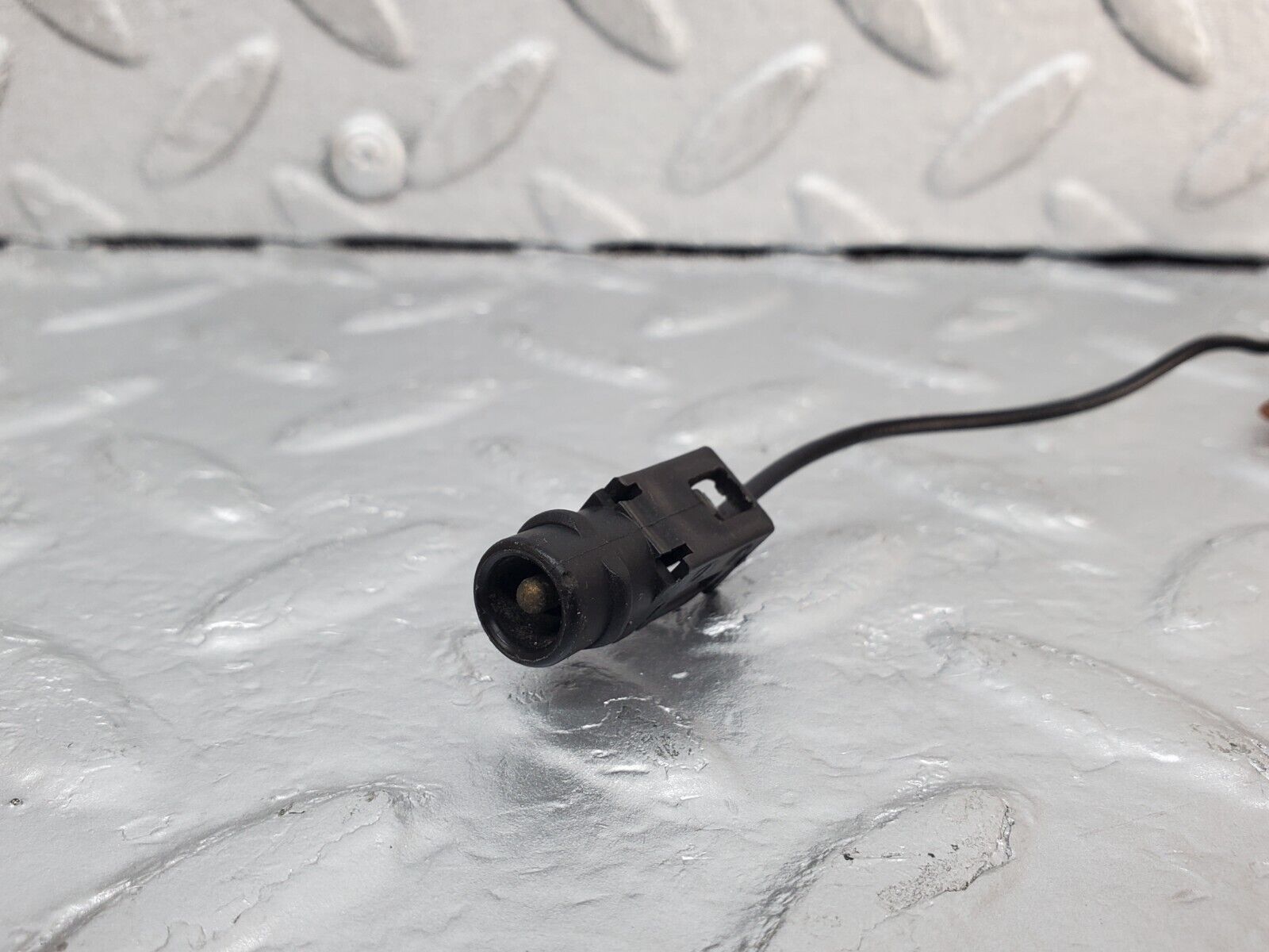 45232 Mercedes-Benz R129 300SL Coupe Windscreen Washer Nozzle 0155459928