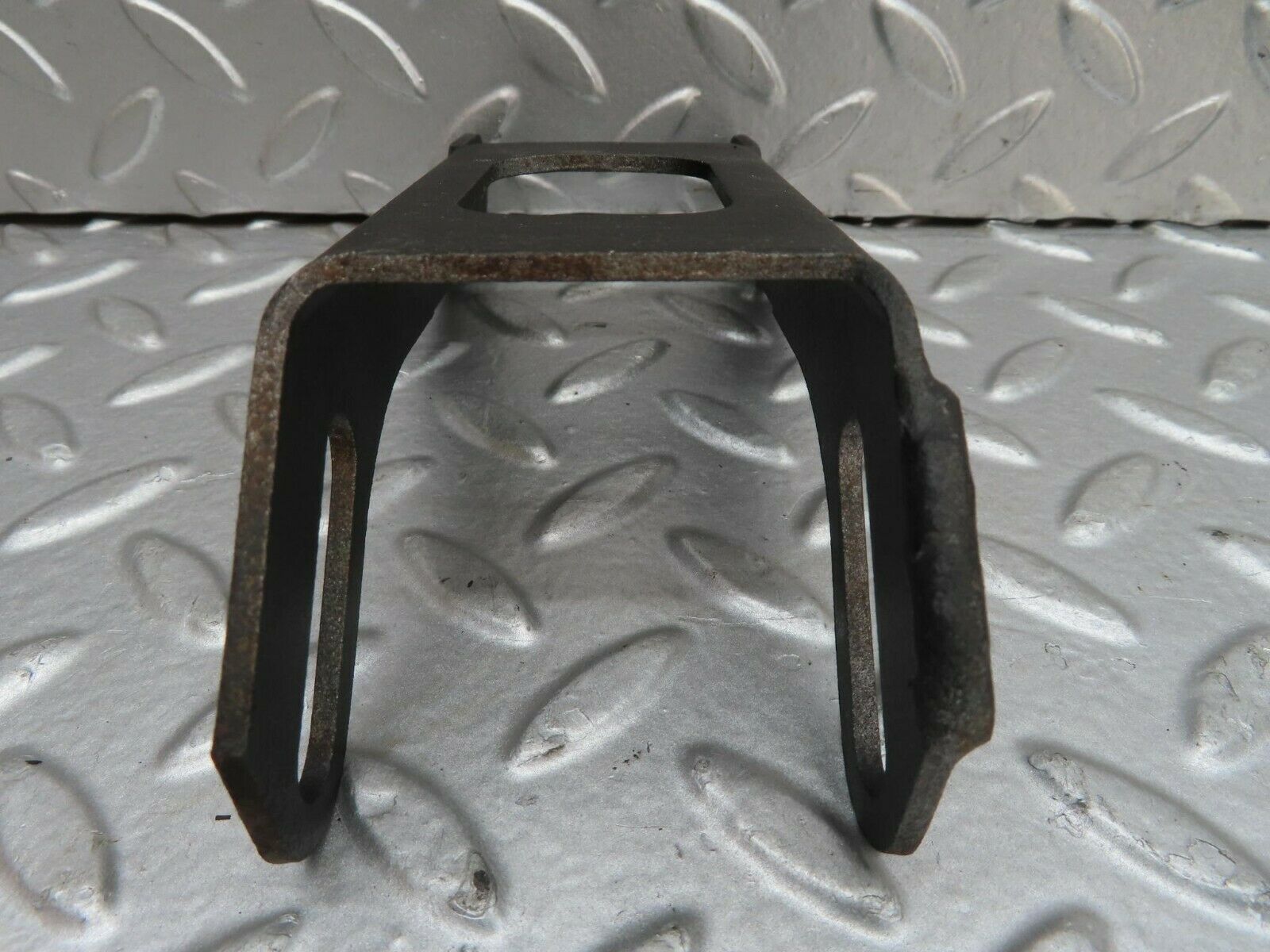 15766 Mercedes-Benz R107 450SL Alternator Generator Bracket