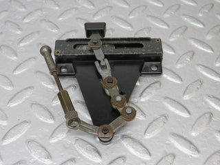 39834 Mercedes-Benz R107 350SL Air Vent Control Lever Centre