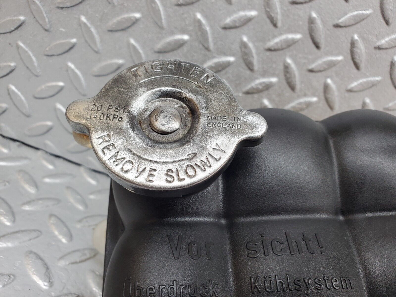 45042 Mercedes-Benz R129 300SL Coupe Coolant Tank Reservoir 1295000349