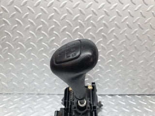 42863 Mercedes-Benz W201 190 2.0L Manual Gear Selector 1242670140 1242601094 2012670480