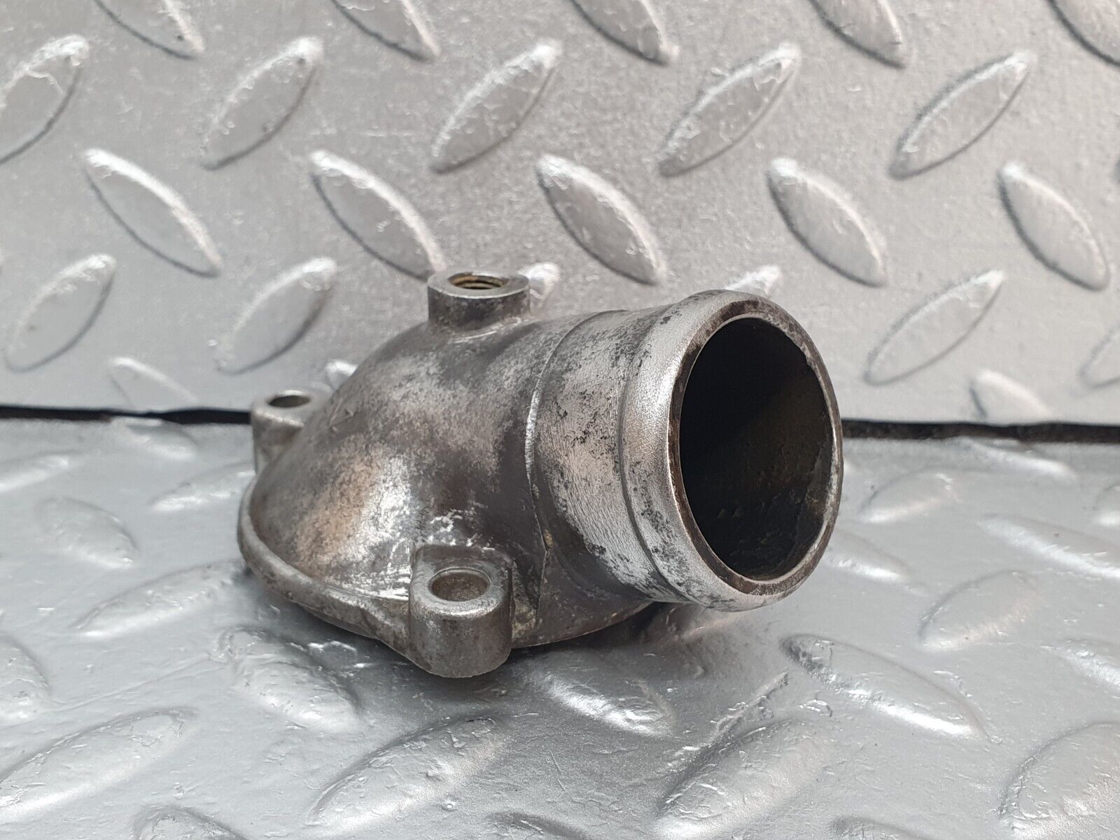 44034 Mercedes-Benz C123 230CE Coupe Thermostat Housing 1022030374