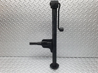 41785 Mercedes-Benz W202 C200 Car Jack 2105830115