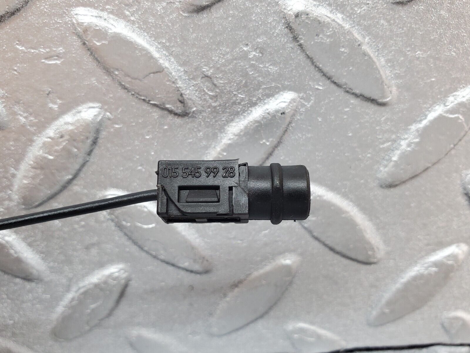 45232 Mercedes-Benz R129 300SL Coupe Windscreen Washer Nozzle 0155459928