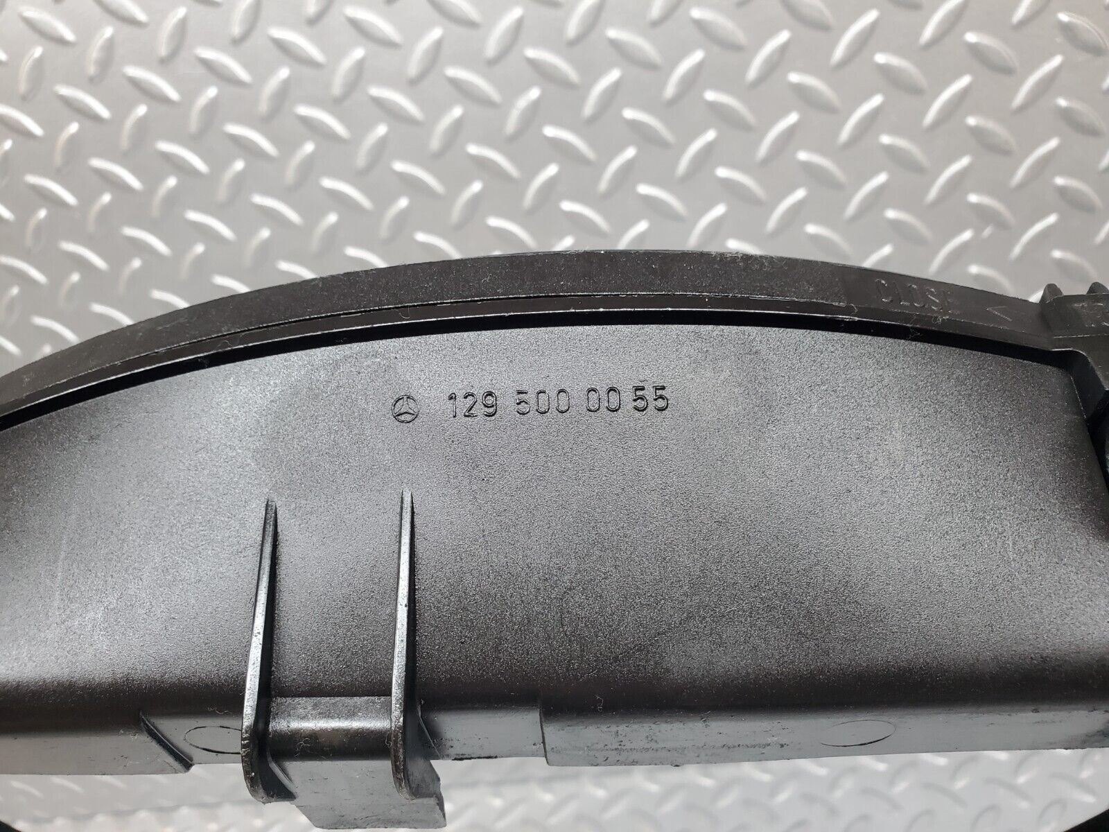 45253 Mercedes-Benz R129 300SL Coupe Radiator Fan Shroud Fan Cover 1295050155 1295000055 1295050055