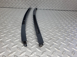 R129 SL windscreen defroster air vent used OEM