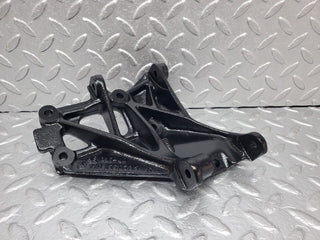 44476 Mercedes-Benz W123 280E Alternator Generator Bracket 1101550735