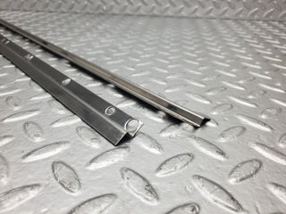 46677 Mercedes-Benz C123 280CE Coupe Sunroof Chrome Trim