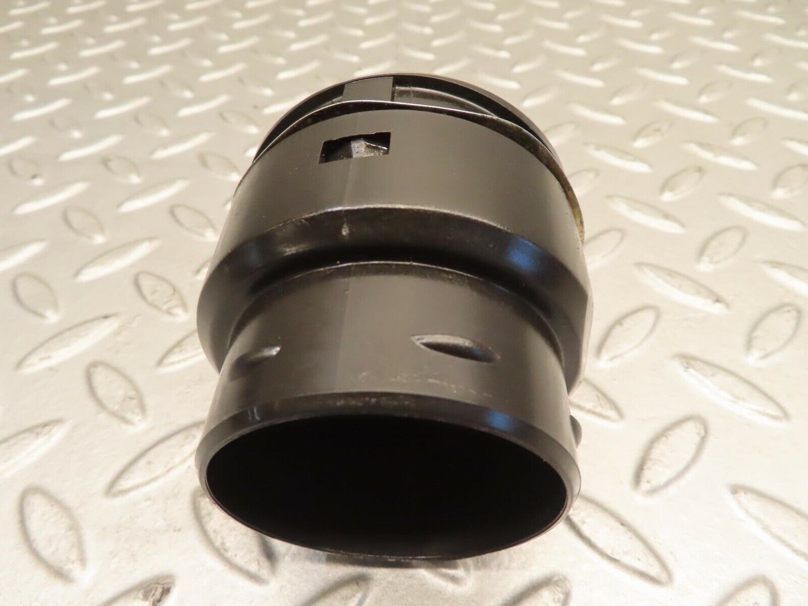 11786 Mercedes-Benz R107 450SL Dashboard Air Vent