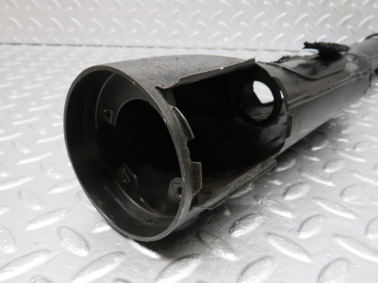 40021 Mercedes-Benz R107 350SL Steering Column Housing