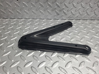 W124 Wagon air intake manifold bracket used OEM