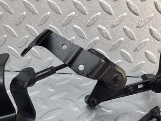 45411 Mercedes-Benz 280E M110.983 Throttle Linkage 0025450114