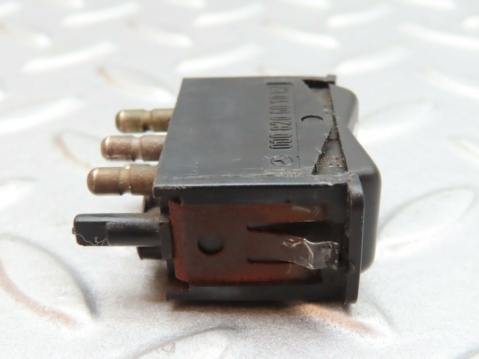 4968 Mercedes-Benz R107 350SL Rear Heated Window Switch 0008206010